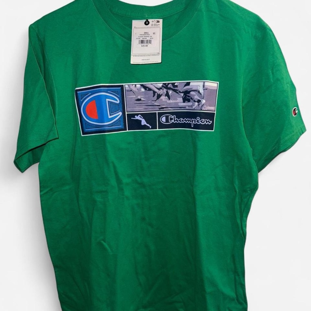 Champion Men's Green Graphic Tee